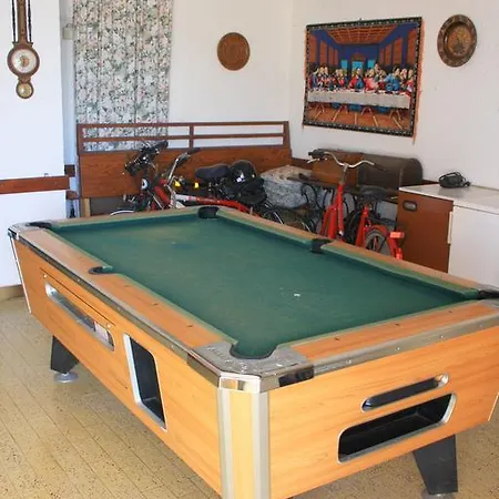Esperienza Mare E Pini 8 Apartment *