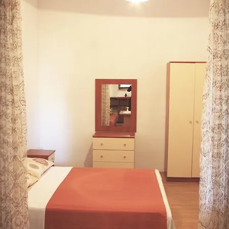 Esperienza Mare E Pini 8 Apartment