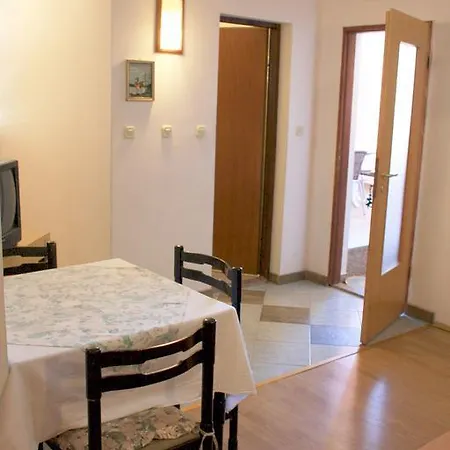 Esperienza Mare E Pini 8 Apartment Medulin